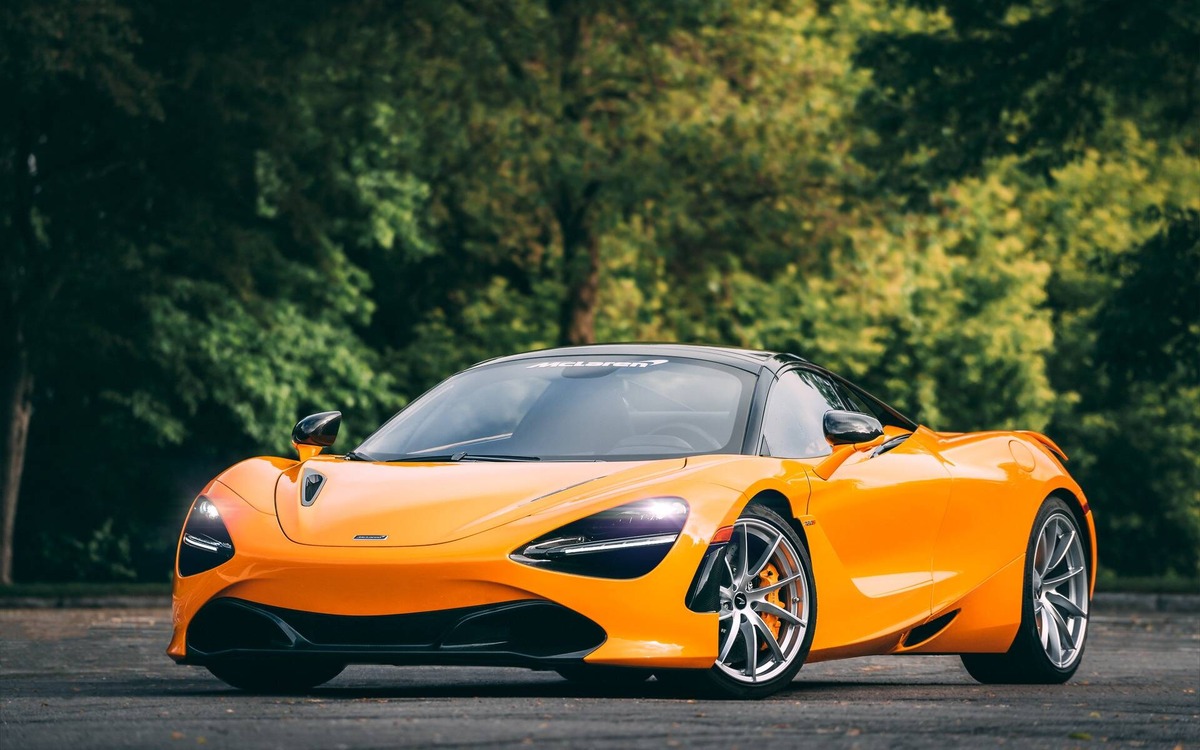 McLaren 720S 2021